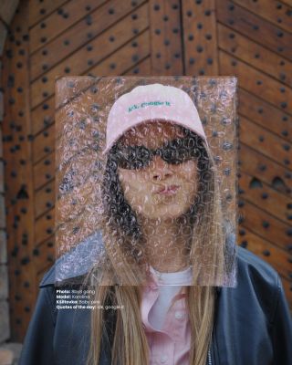 Bubble wrap mood & baby pink energy 🌸🫧 P.S. Na e-shopu máme poslední kusy kšiltovek v baby pink a další doskladnění bude...